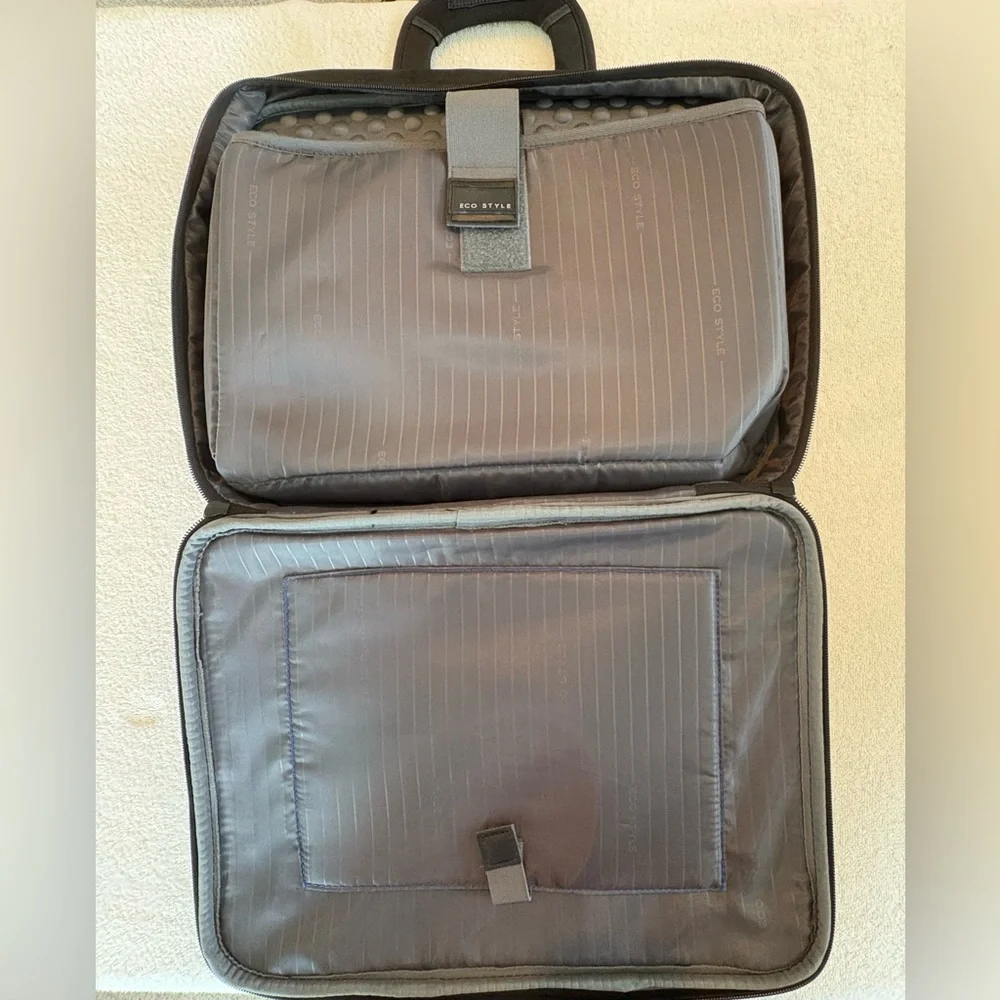 Eco Style Tech Pro TopLoad Laptop Brief Case Black Padded NWOT